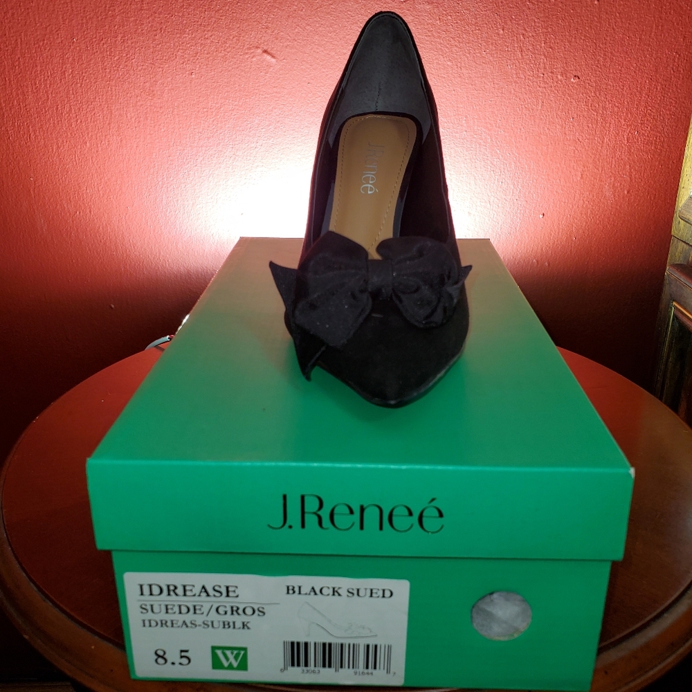 J. Reneé - Picture 3 of 4